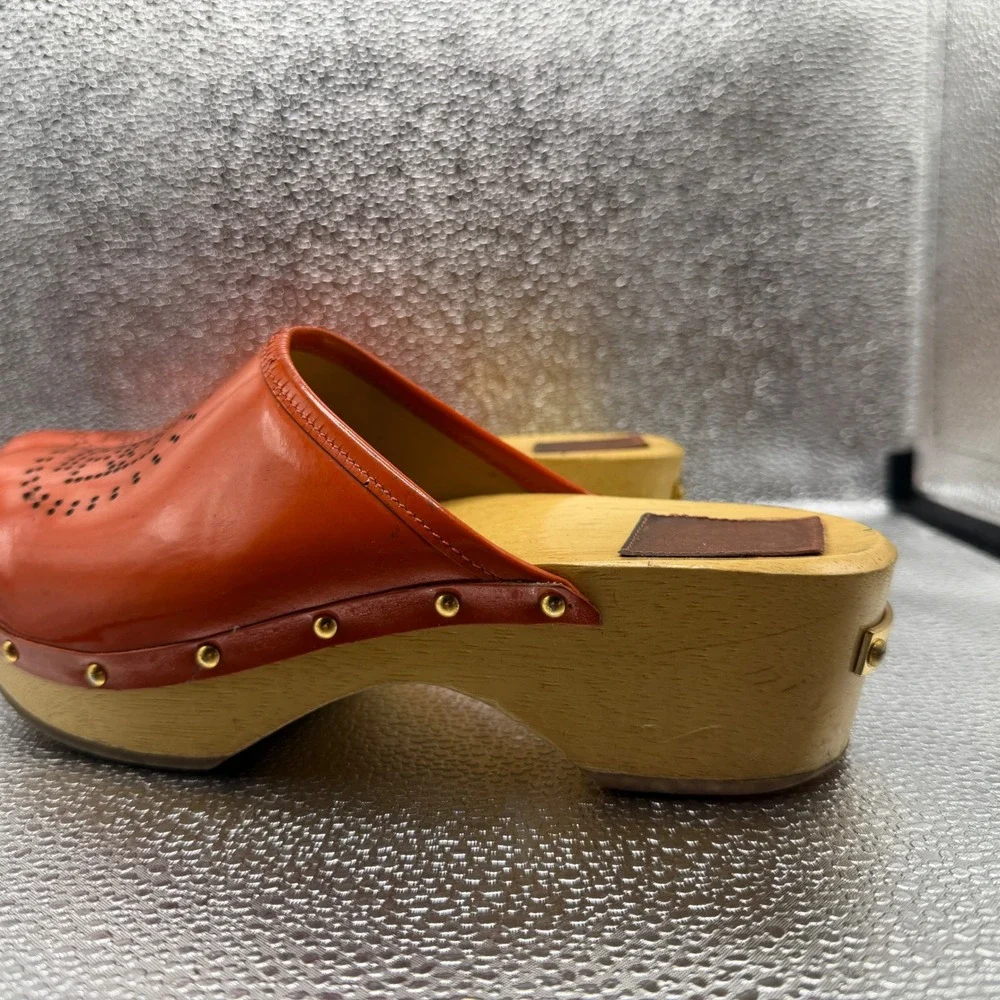 Size 8.5 Tory Burch Clogs Women Orange Excellent Perforated Logo Wooden Mules